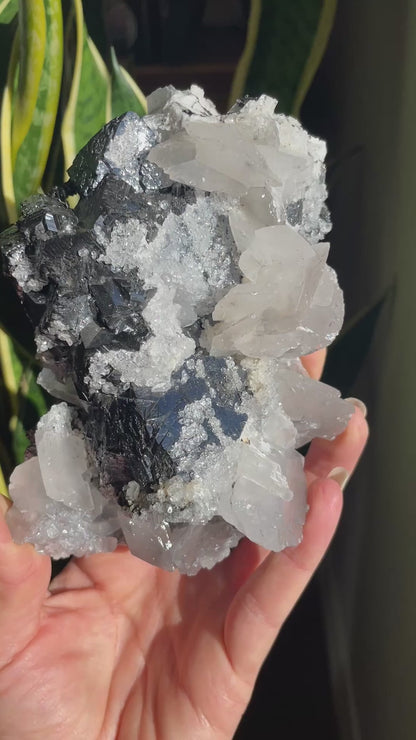 Uv Reactive Calcite And Tiny Calcite Crystals Resembling Quartz Clusters